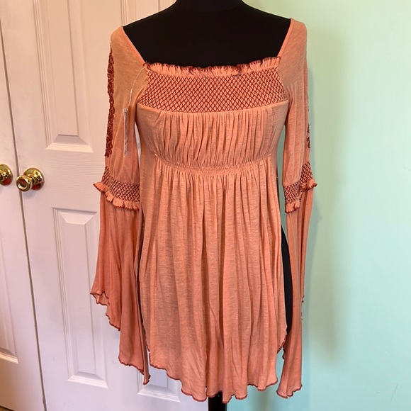 Free People Tops - Free People Flare Sleeve Knit Top